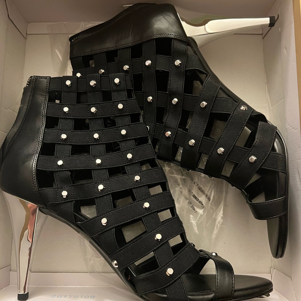 Micheal Kors Sherry open toe heels